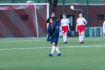 Bild 77 - wBJ SV Wahlstedt - TuS Tensfeld : Ergebnis: 0:1